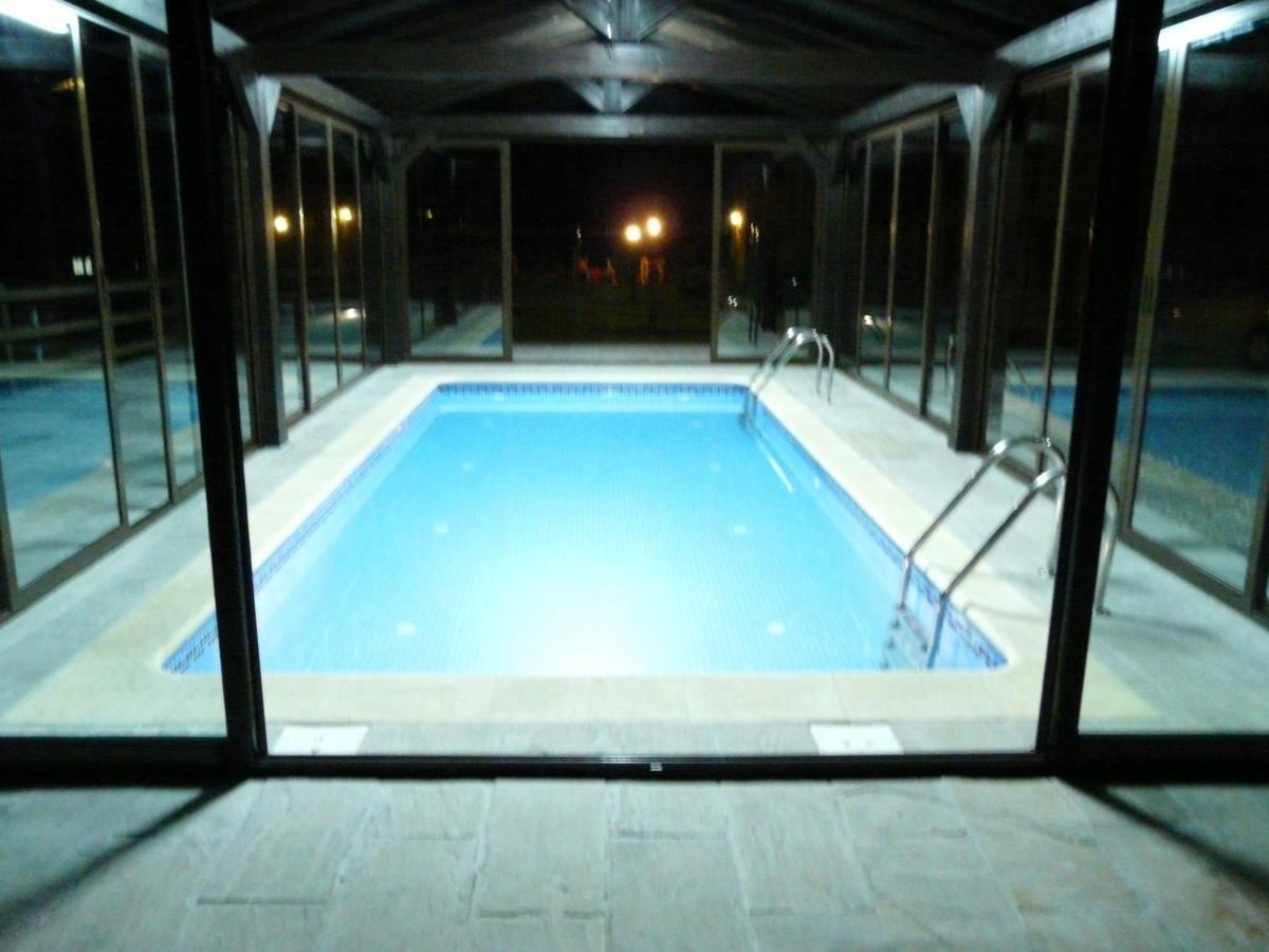Corao Apartamentos El Castaneu מראה חיצוני תמונה