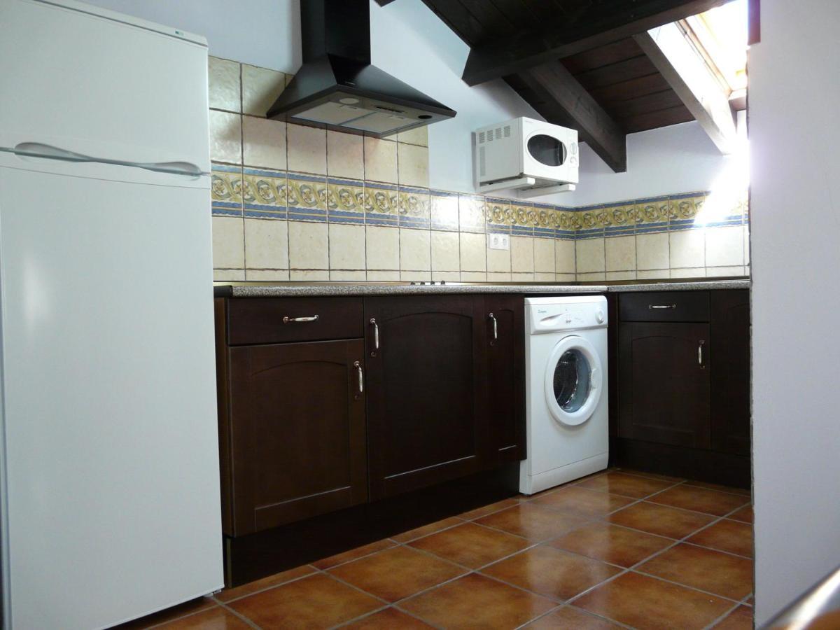 Corao Apartamentos El Castaneu מראה חיצוני תמונה